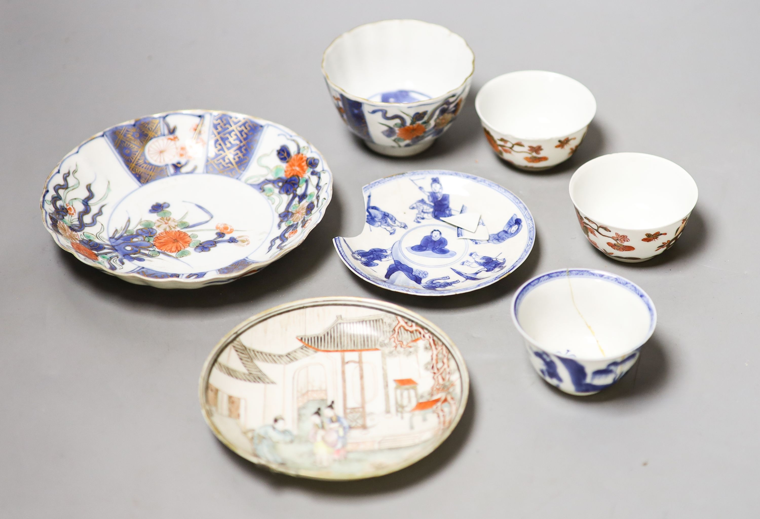 A group of 18 century Chinese tea wares, damage